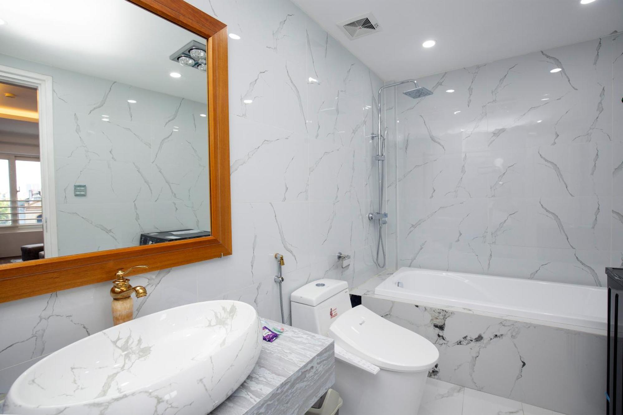 Sumitomo Tower-1 Bed Apartment & Hotel Ханой Экстерьер фото